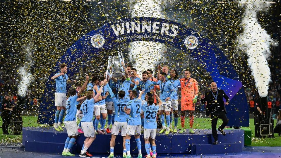 İstanbul’daki şampiyonlukla “üçleme” yapan Manchester City ve Guardiola tarihe geçti